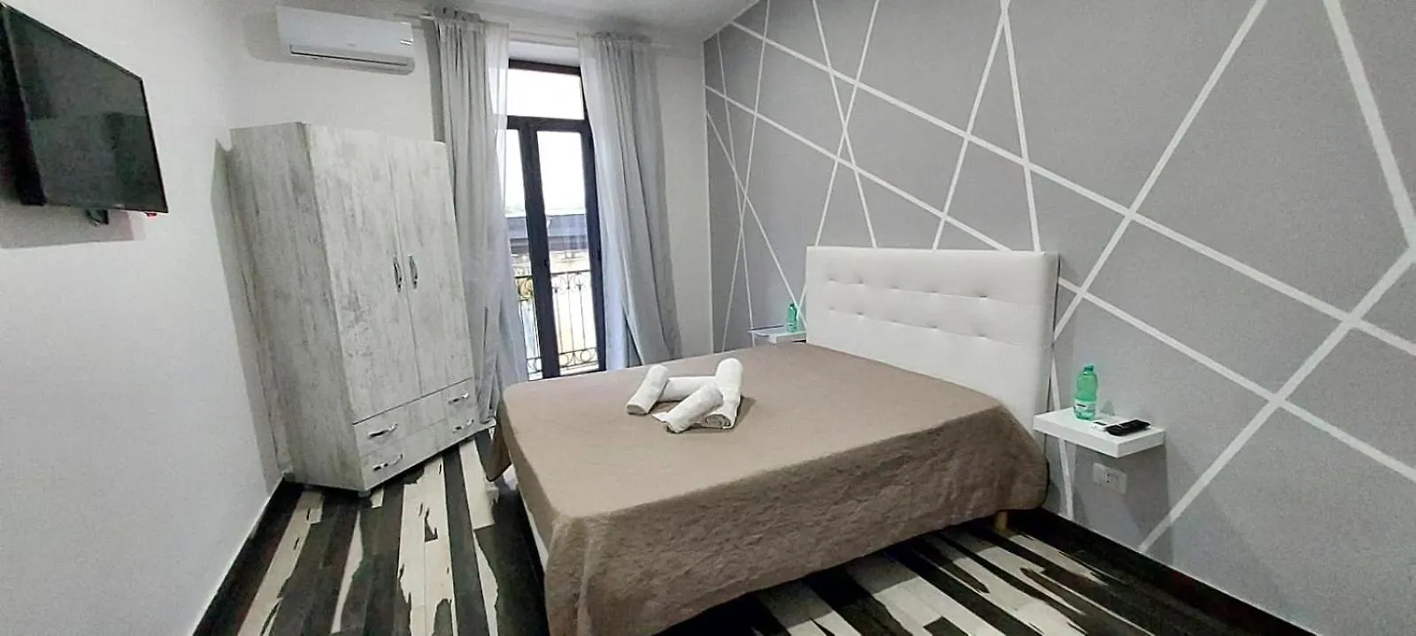 Room Rental Naples 0*,