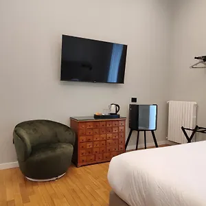 Guest house Deluxe Spaccanapoli, Naples